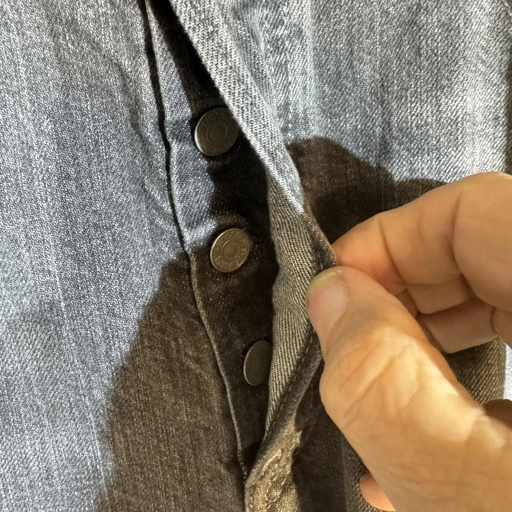 Levis 501 Jeans Mens 33x32 Gray Button Fly Original Fit Straight Leg Button Fly